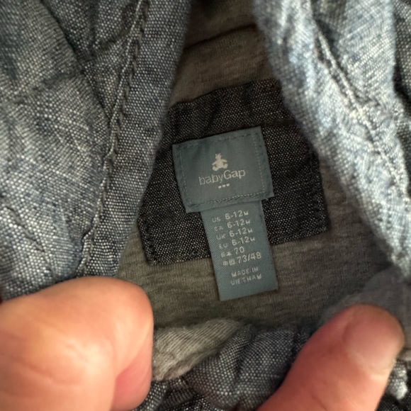 Baby Gap One piece Quilted Chambray - Picture 2 of 2